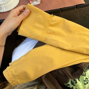 Brand new yellow gym shark studio leggings xs